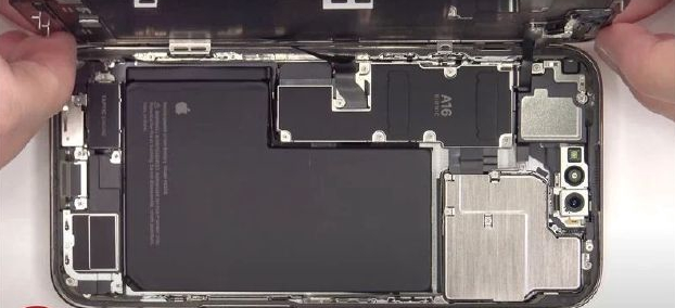 昆明苹果14维修分享看iPhone 14 Pro Max拆解 