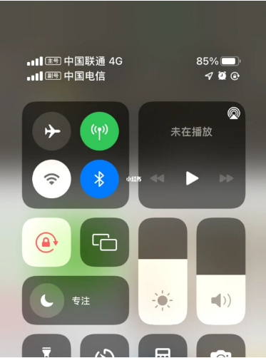 昆明苹果手机维修分享iPhone双卡信号解决办法 