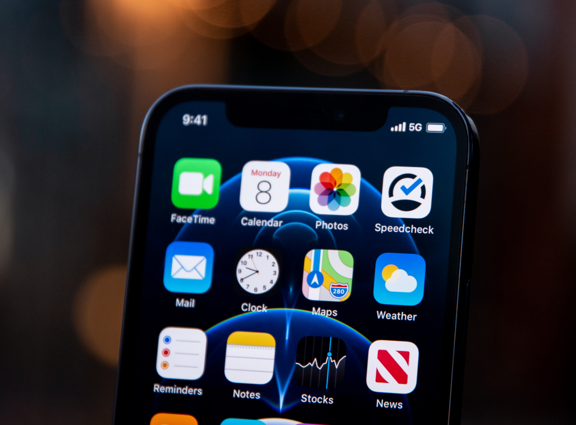 昆明苹果手机维修分享为什么 iPhone 12 在冬季会自动关机 