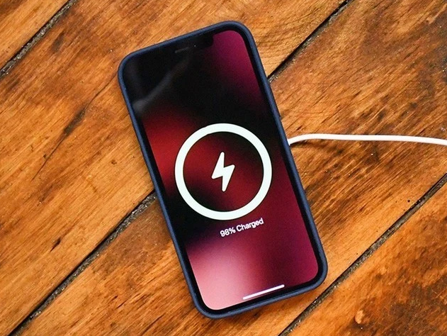 昆明苹果手机维修分享iPhone 12可以随便充电吗 